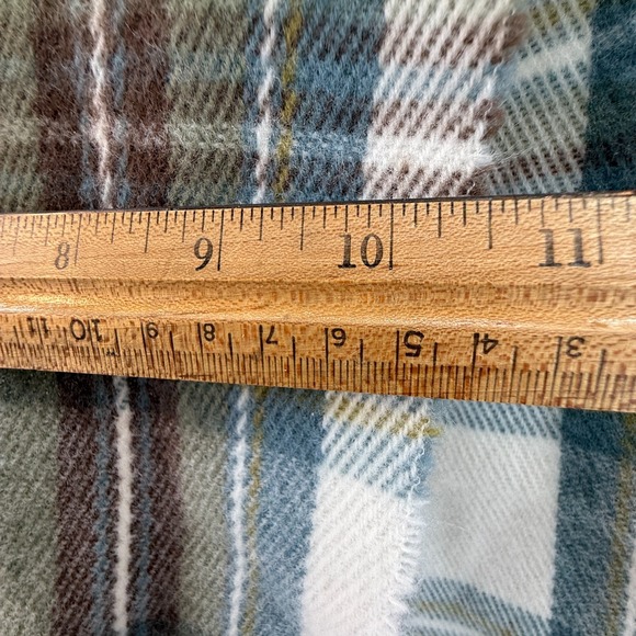 NEW JAMES PRINGLE WEAVERS BLUE PLAID ACRYLIC SCARF WOVEN IN SCOTLAND Muted Dress - Picture 7 of 7